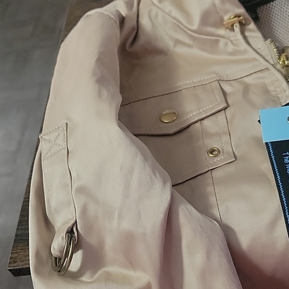 NWT Montanaco Women's Cream Hooded Zip-Up Jacket - Picture 5 of 6